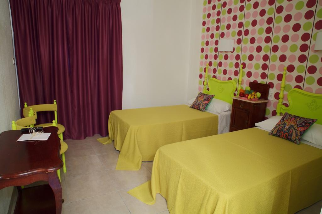 Pension Rosa Mari Puerto de la Cruz  Szoba fotó